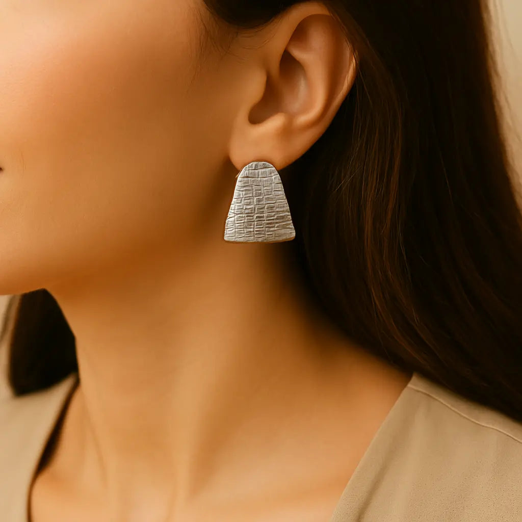 Boucles d’oreilles Liora – Dorées ou Argentées