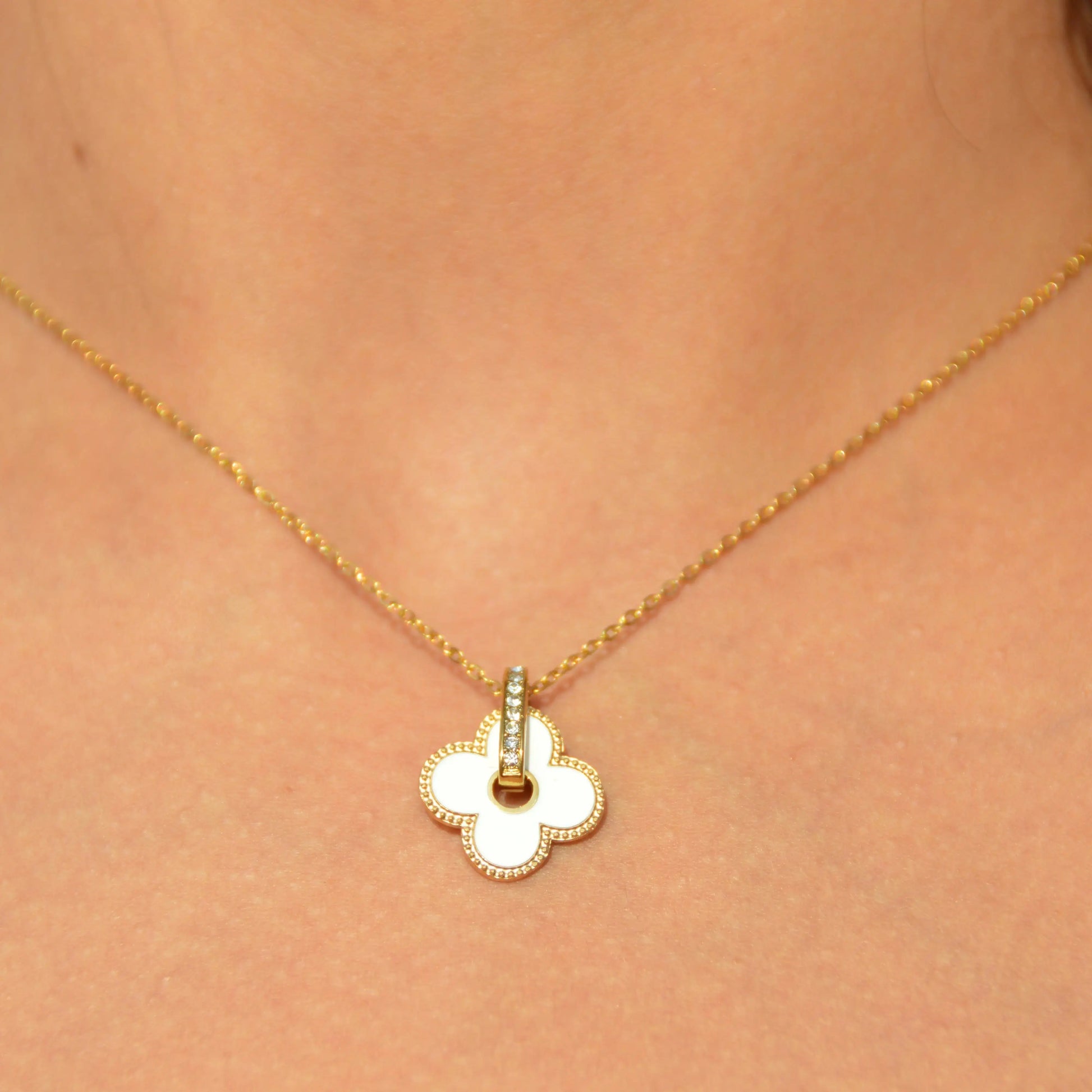 Collier Trèfle Éclat – doré, nacre Harmony & Senteur
