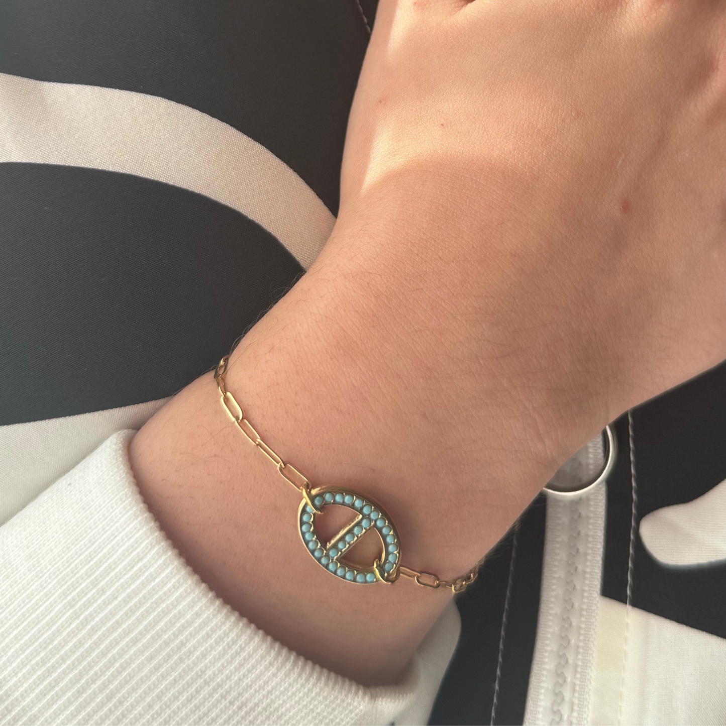 Bracelet Olympe – doré, perles bleues - Harmony & Senteur